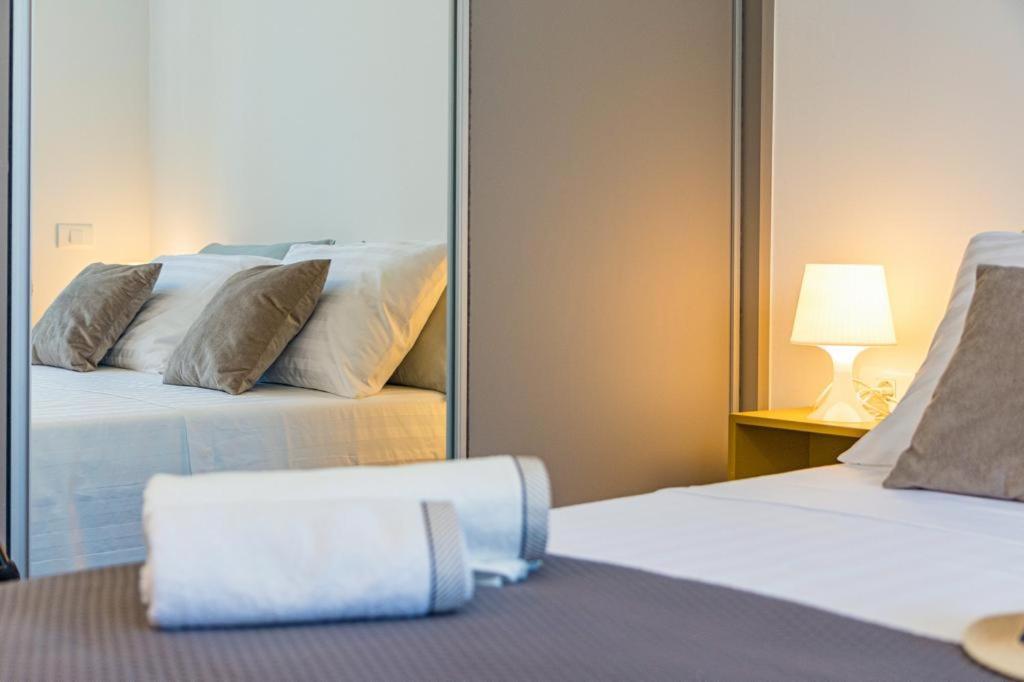 N&G New Apartment Stoja Beach プーラ エクステリア 写真